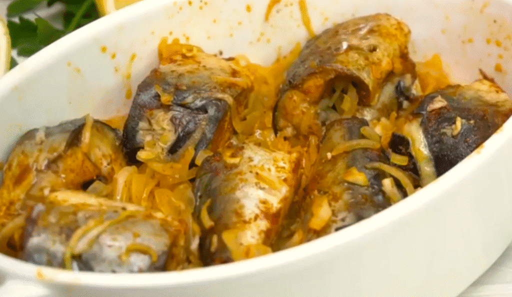 Вечеря за лічені хвилини! Скумбрія у мікрохвильовій печі за 12 хвилин! Просто пальчики оближеш