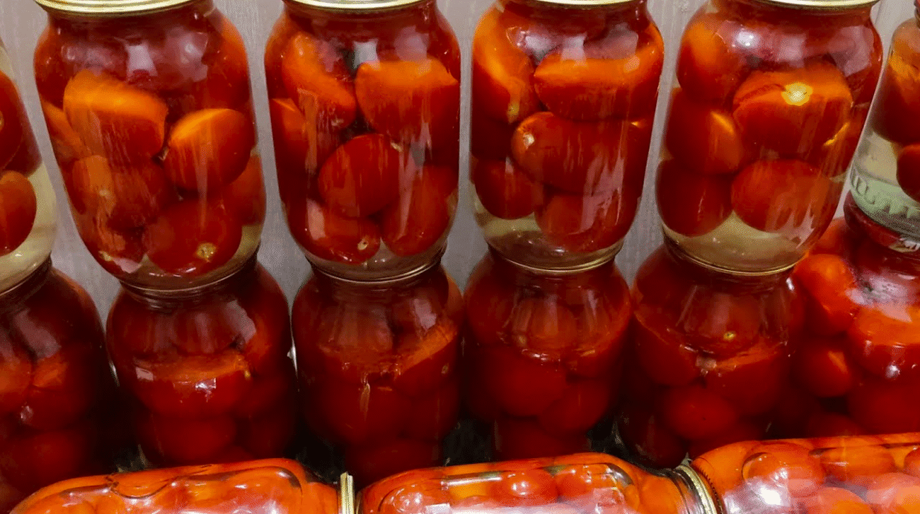 Суперовий рецепт! Мариновані помідори на зиму, які підкорили всю родину!