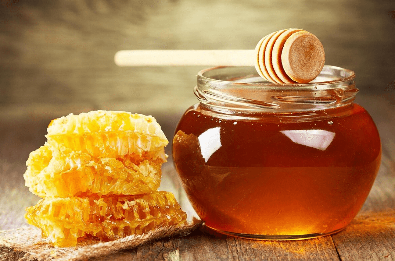 Цей простий секрет продовжить життя вашому меду на роки! Ви точно здивуєтесь