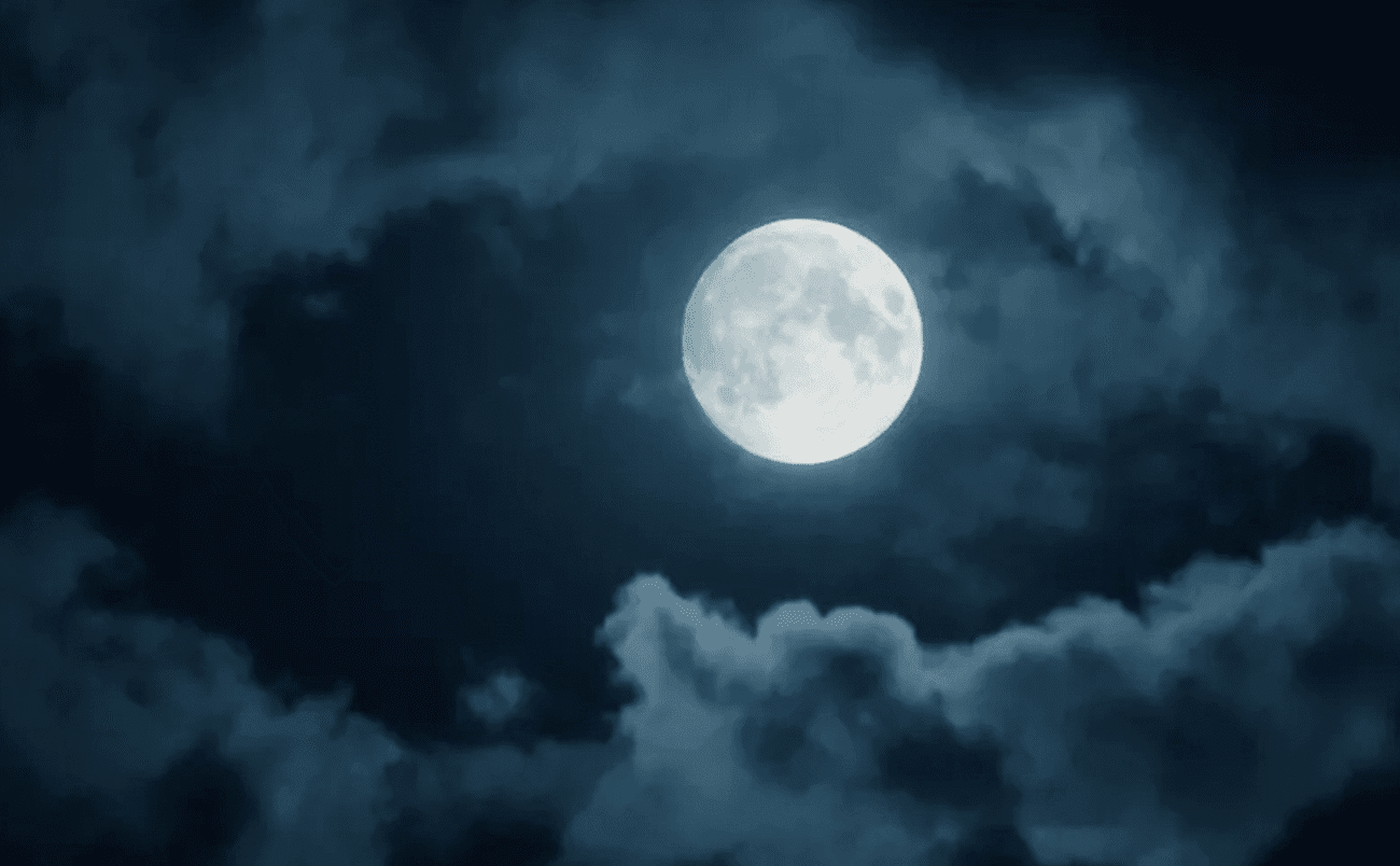 Повний місяць у серпні 2025: коли чекати і що варто знати