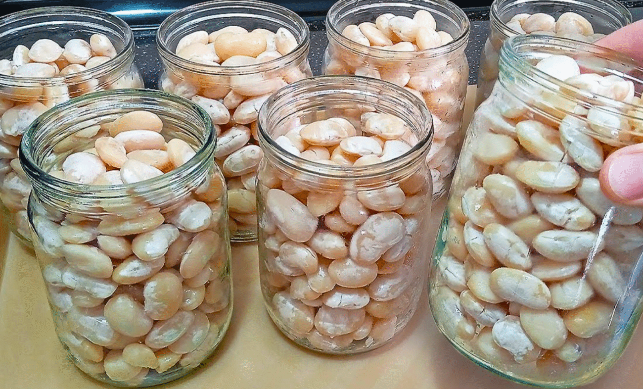 Квасолю зберігаю тільки так! "Шедевральний" рецепт квасолі на зиму для будь-яких страв!