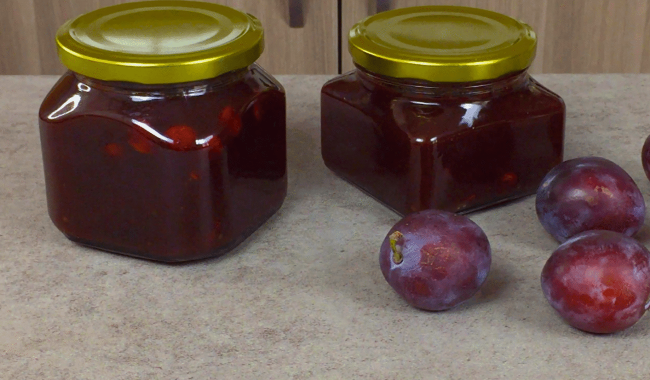 Найсмачніше Сливове варення на зиму: шоколадне варення зі сливи з горіхами