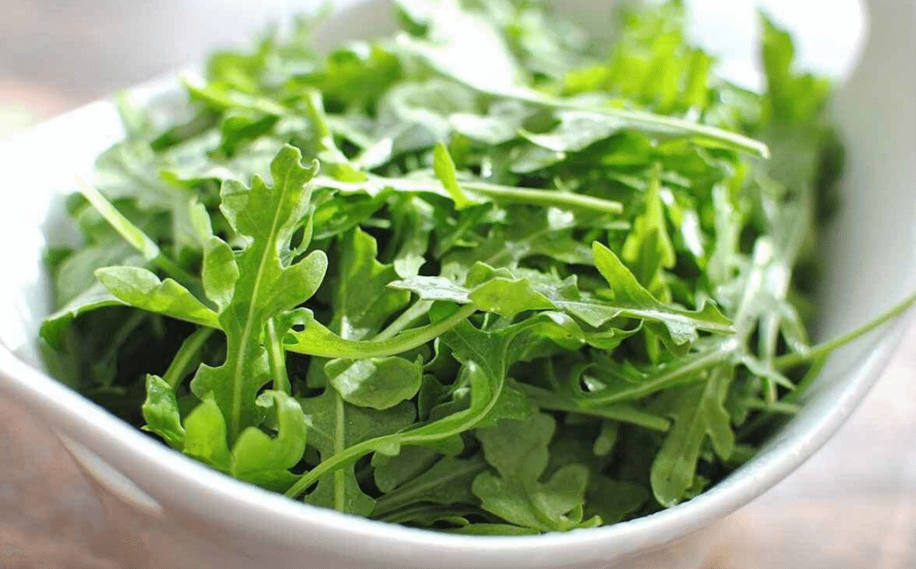 Рукола: користь та шкода, як правильно вживати