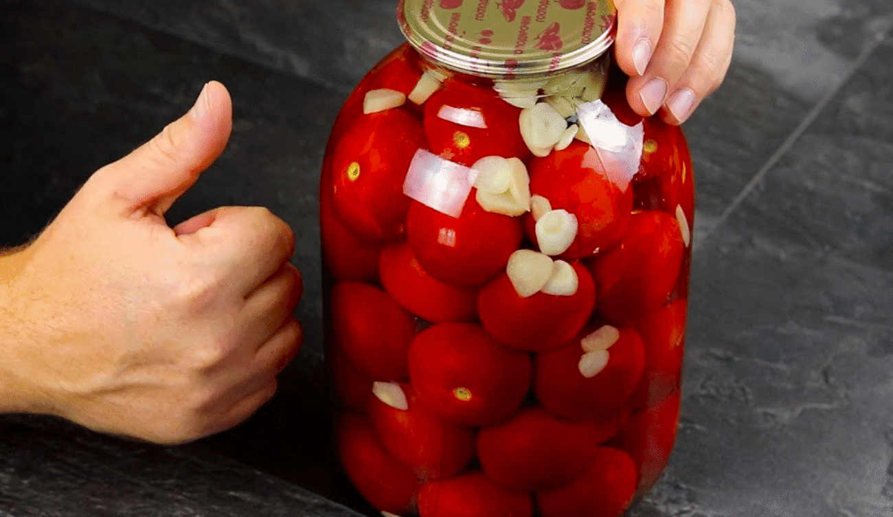 Помідори на зиму "Королівські Солодкі", розсіл випивається швидше ніж з'їдаються помідори