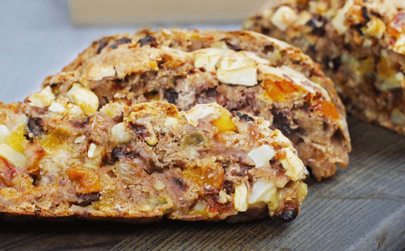 Щоб в домі був достаток круглий рік, Готую хліб з горіхами та сухофруктами на Горіховий Спас!