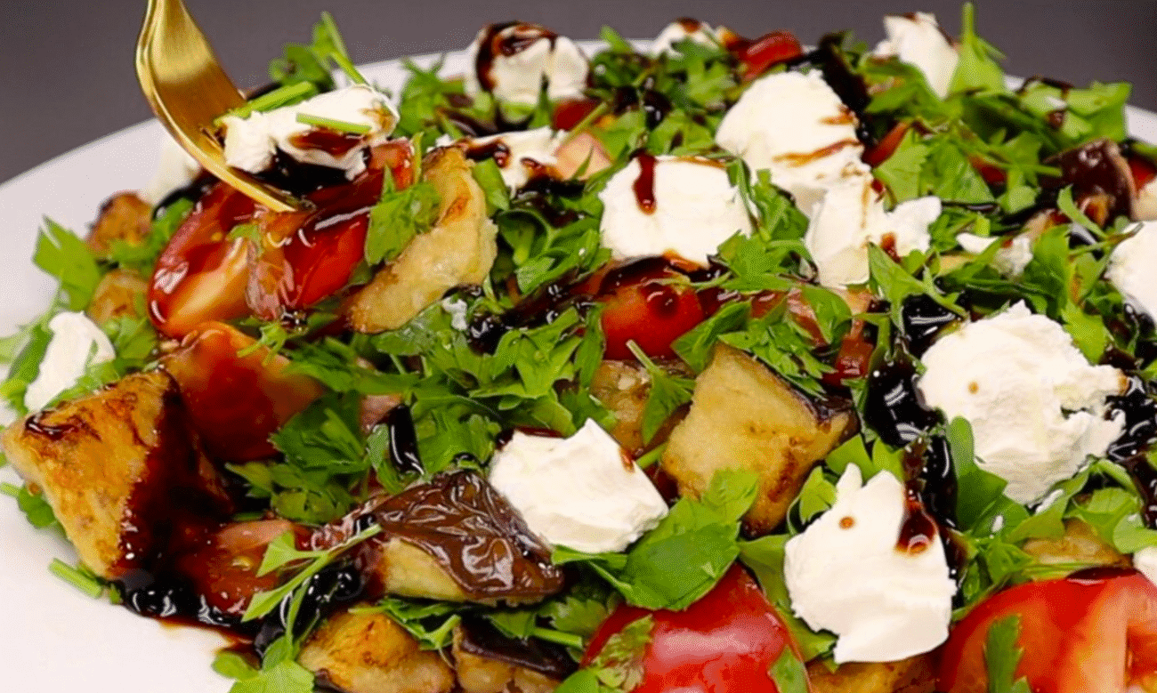 Секретний прийом, як приготувати смачні баклажани, хрусткі зовні та м'які всередині! Салат, як з дорогого ресторану