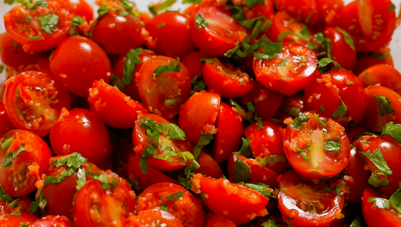 Мариновані помідори! Можна подавати, як салат, 4-8 годин і готові! Коронна фішка