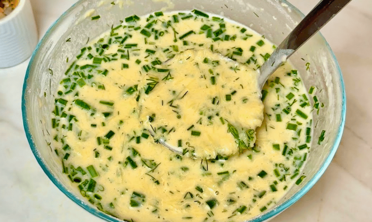 Просто натріть картоплю та додайте яйця! Самий Ходовий рецепт восени