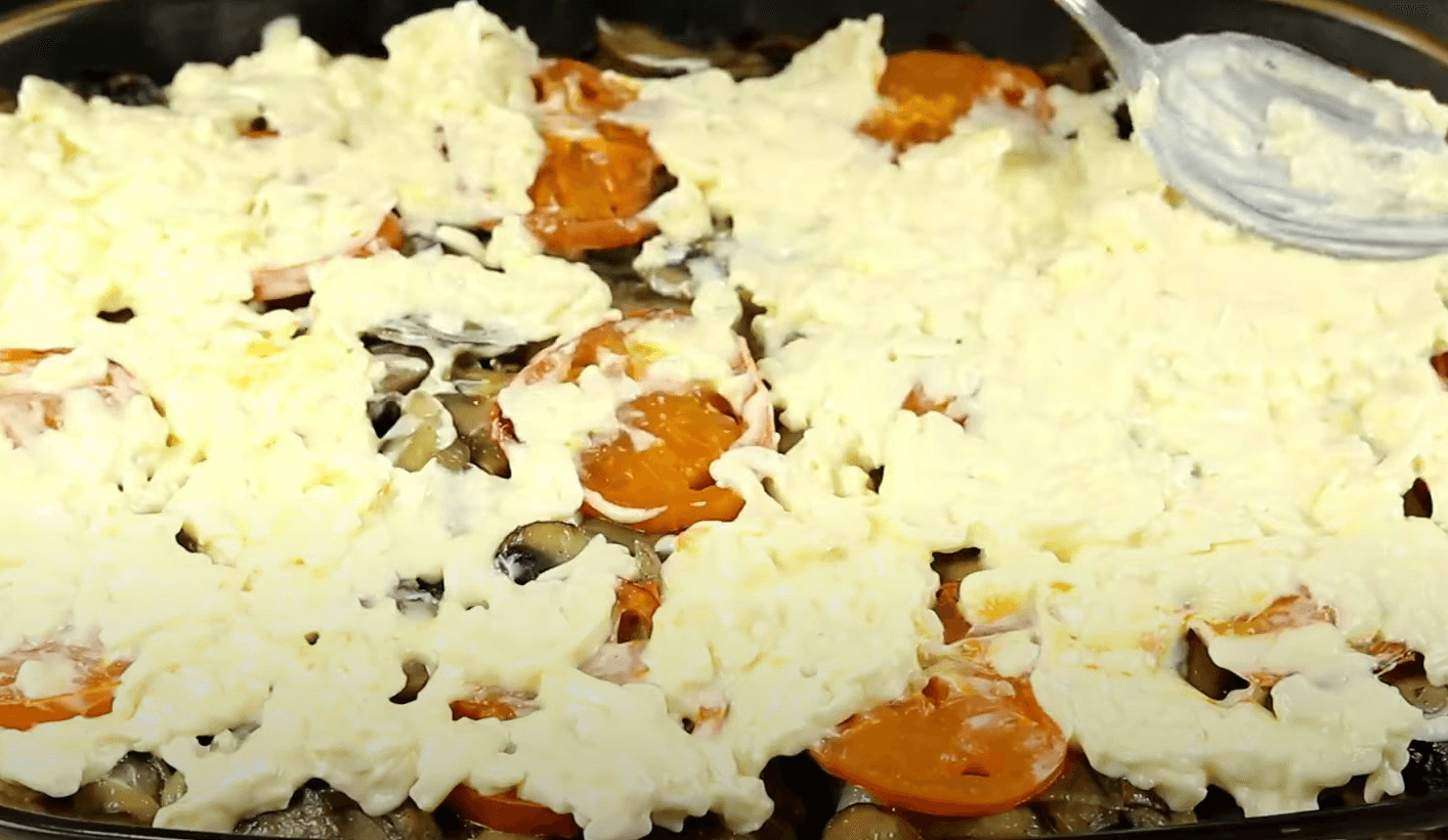 картопля з м'ясом в духовці