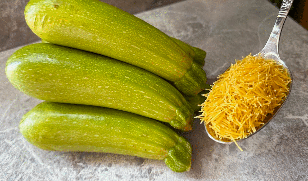 2 кабачки та 1 склянка вермішелі! За 8 хвилин! Неймовірно легко та смачно