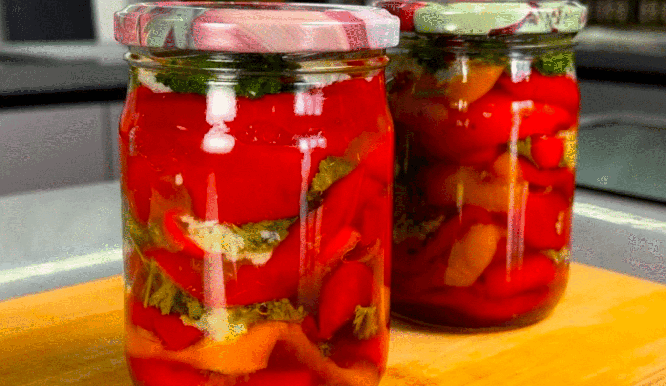 Взимку шкодувала, що мало заготувала! Маринований перець, і в салат, і на бутерброди, і закуска