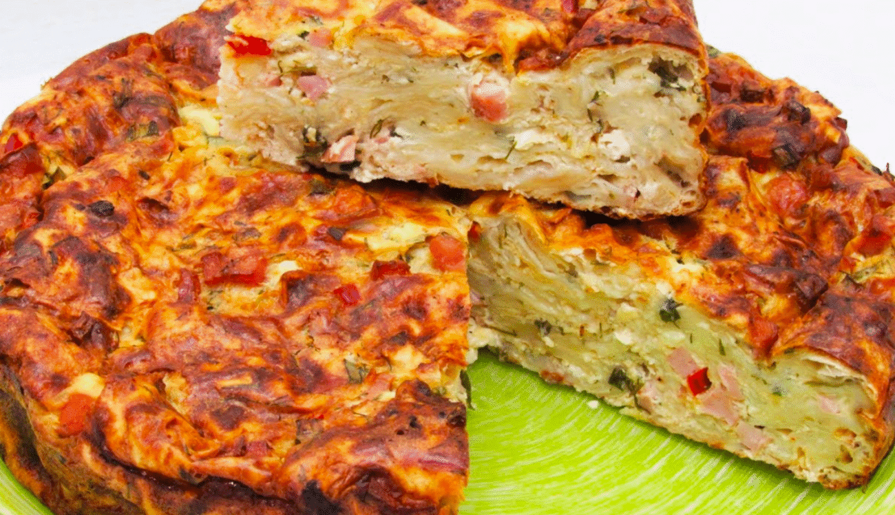 Рваний пиріг з лаваша! Дуже лінивий рецепт для працюючих жінок! Все перемішали і в духовку