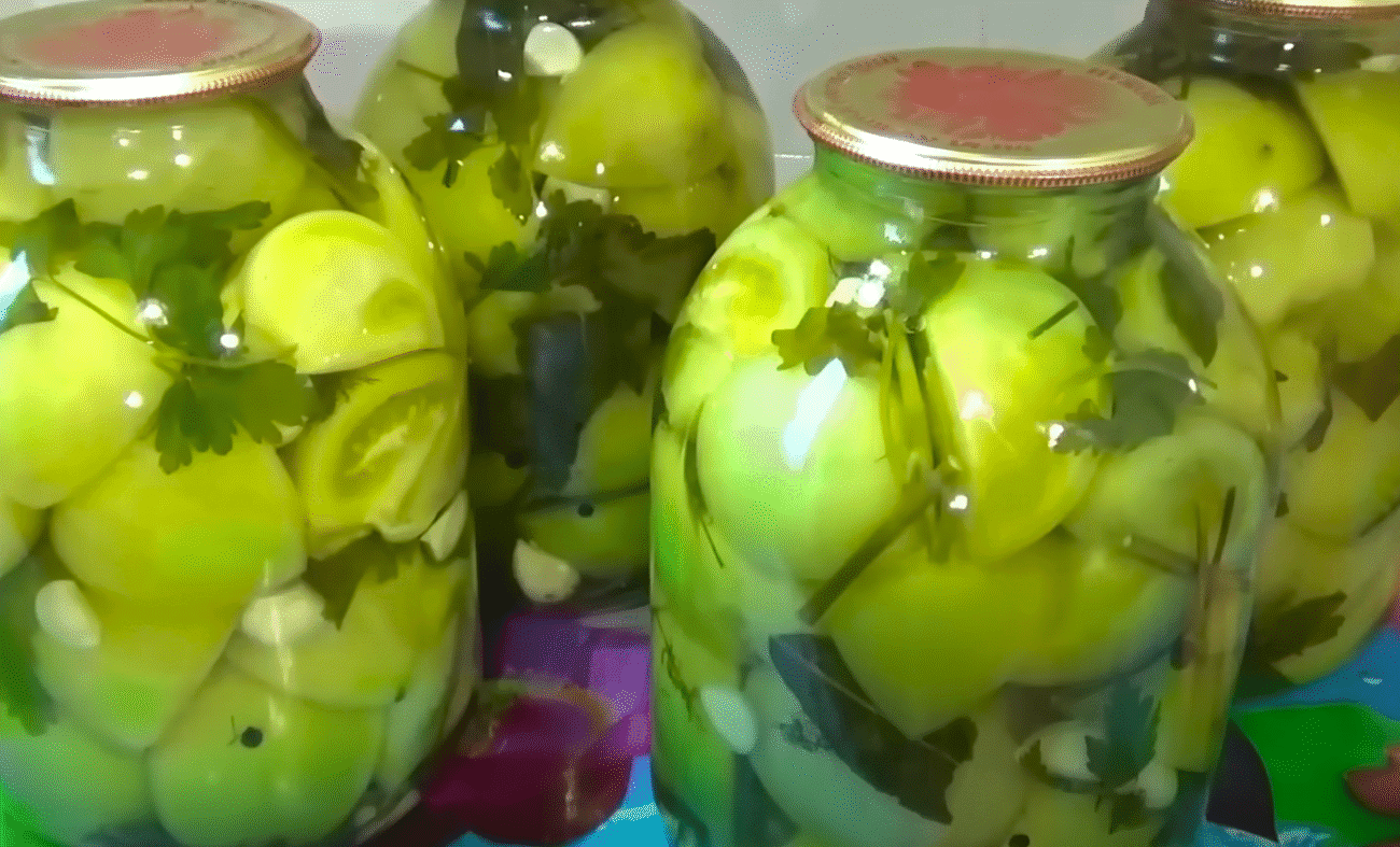 Найкращий рецепт Зелених помідорів на Зиму! Ароматні та хрусткі!