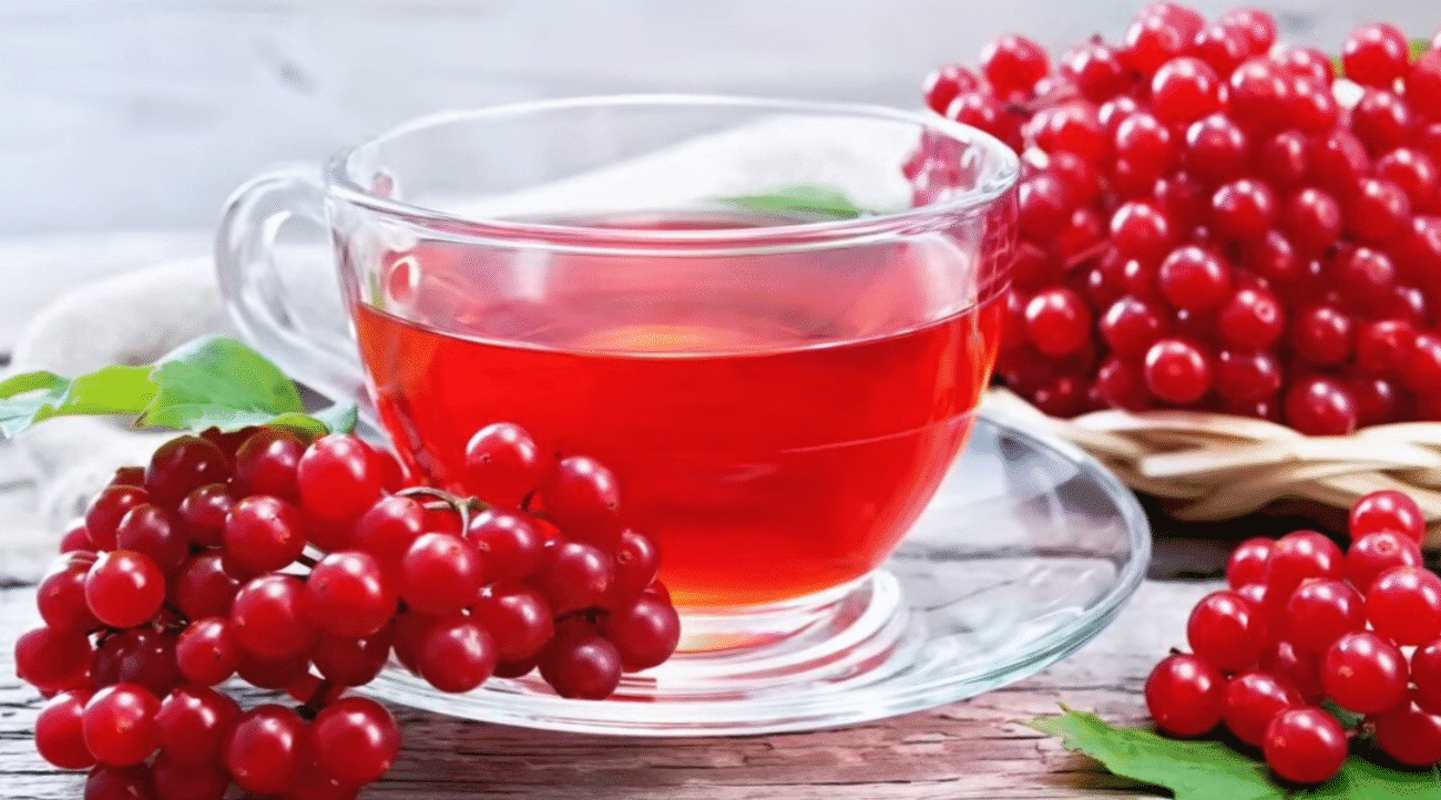 Настій з калини: природний засіб від тиску і безсоння