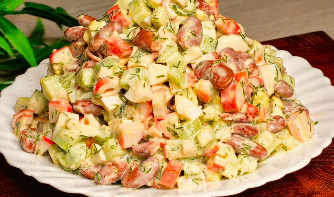 Крабовий салат "Ніжність" по-новому! З'їдається одразу. Фаворит на святковому столі