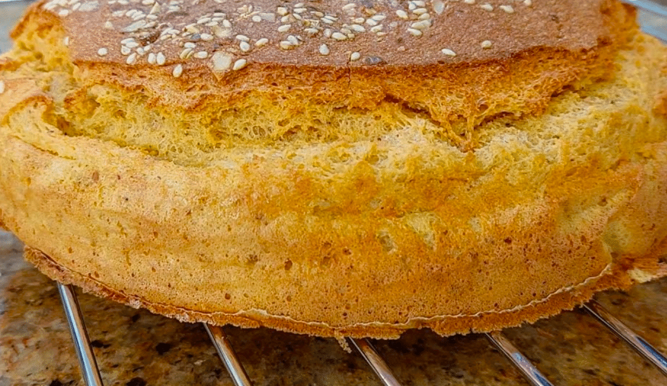 Фантастично: Хліб Без борошна і дріжджів! Все змішала і в духовку. Смачний, м’який і повністю натуральний