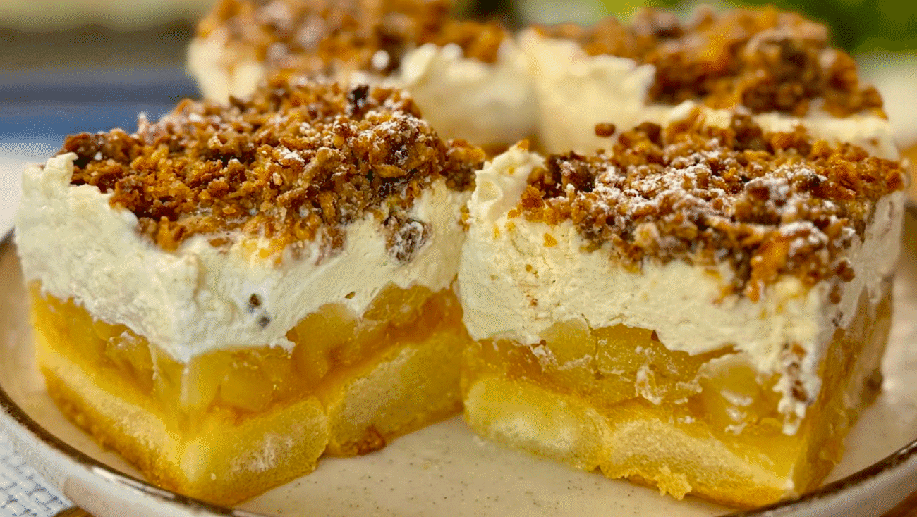 Хіт яблучного сезону! Яблучний пиріг без випічки з Божественною крихтою