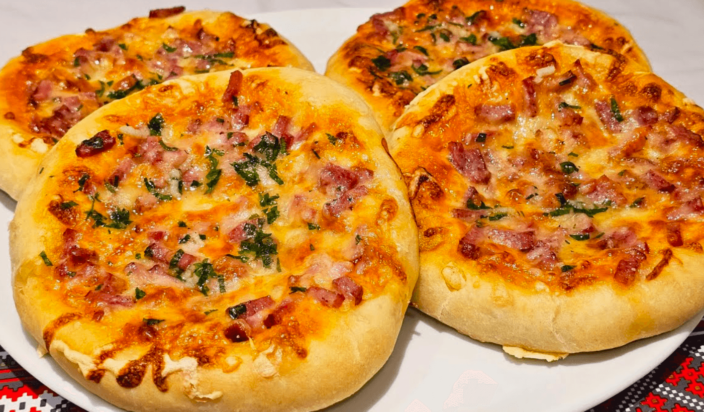 Домашня піца по рецепту від Закарпатської господині! Як з привокзального кафе