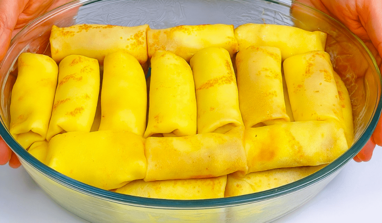 Секрет в заливці, подруга поділилась рецептом! Ідеальні Налисники з ніжною сирною начинкою