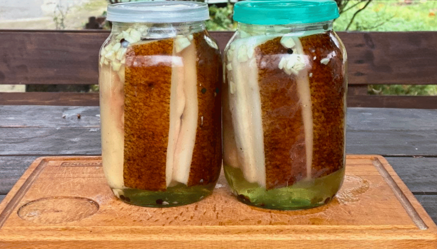 Хіт 2026! Мочене сало по-домашньому за 5 днів: рецепт, який зводить з розуму ароматом і смаком