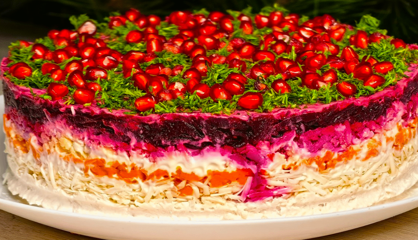 Гості в захваті! Готую цей святковий салат "Генеральський" на всі гостини - завжди ходовий