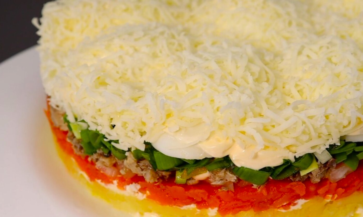 Що приготувати до Нового року? Салат "Кучугури" - перевірений варіант