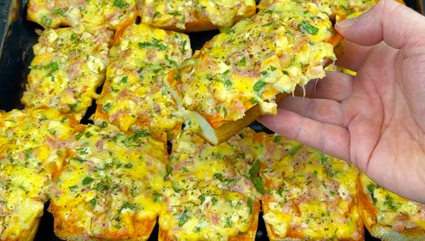 Унікальний рецепт гарячих бутербродів! Приготувала на вечерю, розібрали всі за хвилини