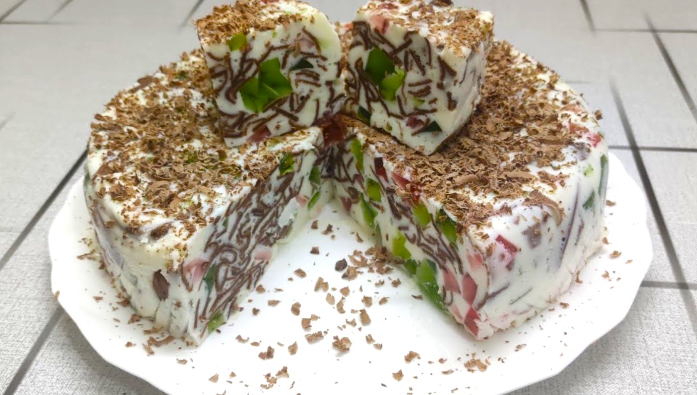 Желейний торт з млинцями - Без випічки! Смачно настільки, що можна з'їсти весь за один день