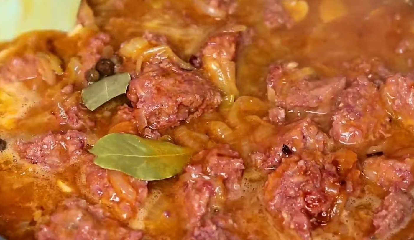 картопля з тушонкою