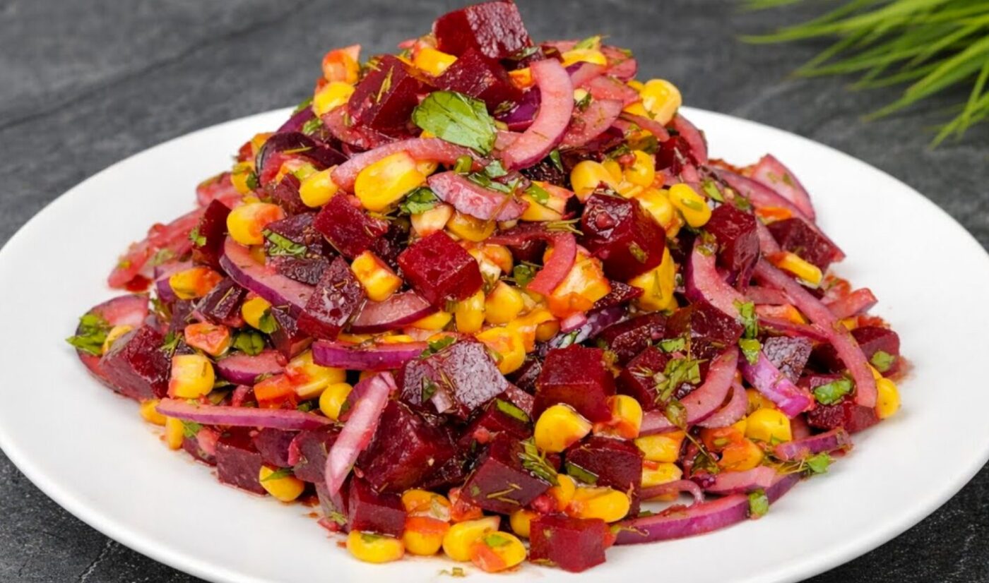 Салат з буряка за 5 хвилин, який просять готувати щодня! Його люблять всі