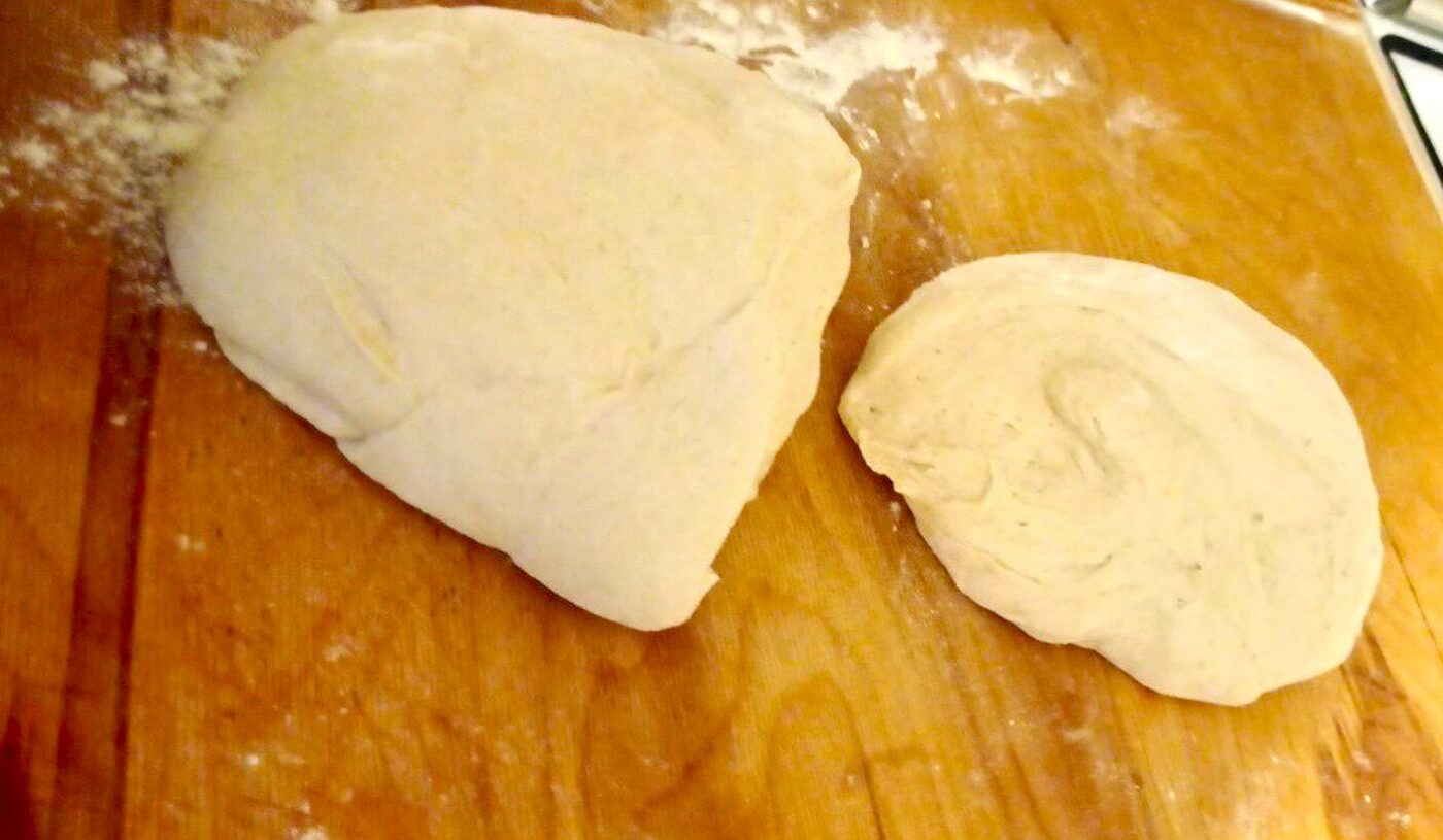 Домашній хліб на 1 л води з маминих переписів - м'який і пухкий! Хоч в духовці, хоч на пательні