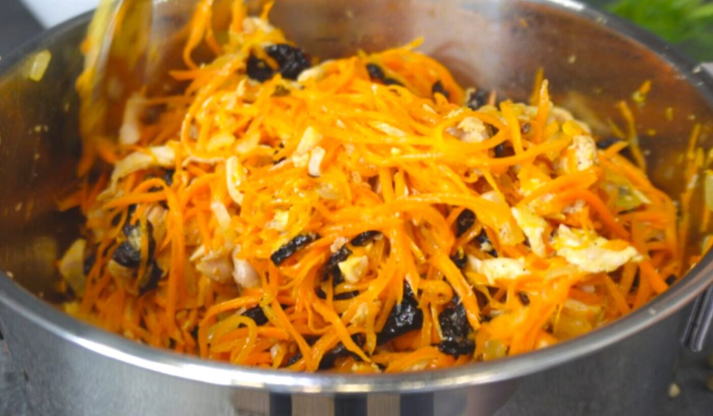 Готую одразу велику каструлю на тиждень - найулюбленіший салат з моркви