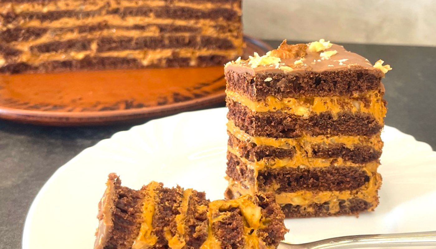 Без духовки і без замісу! Шоколадний торт на сковороді