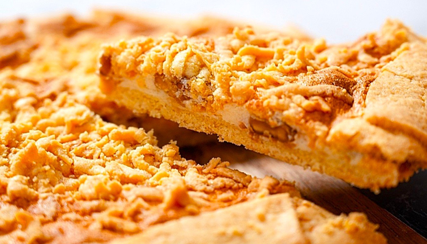 Тертий пиріг "Шедевр" - з варенням і безе! Простий рецепт, який завжди вдається на відмінно