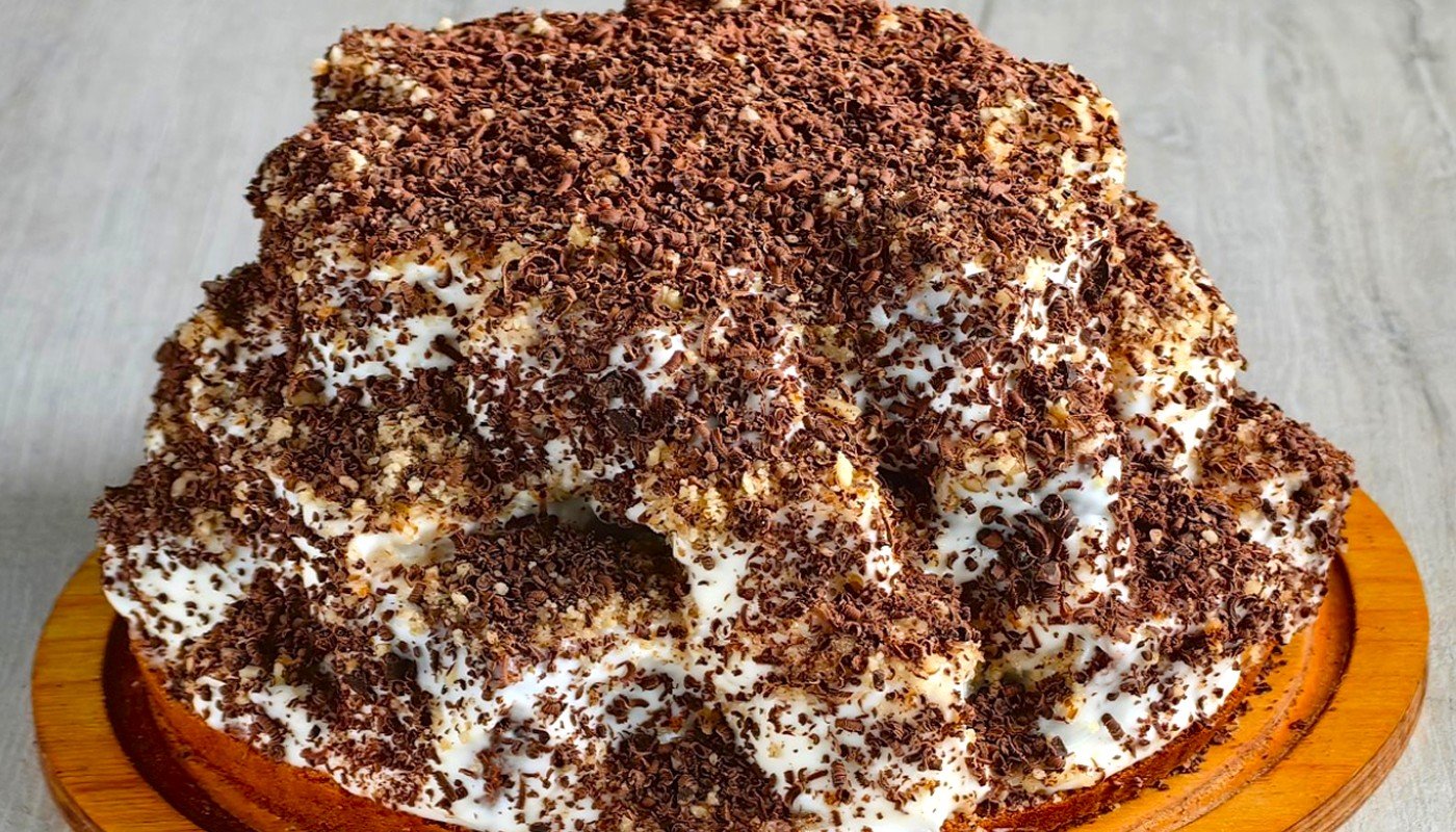 Справиться навіть дитина! Дуже смачний і швидкий торт "Кучерявий хлопчик"