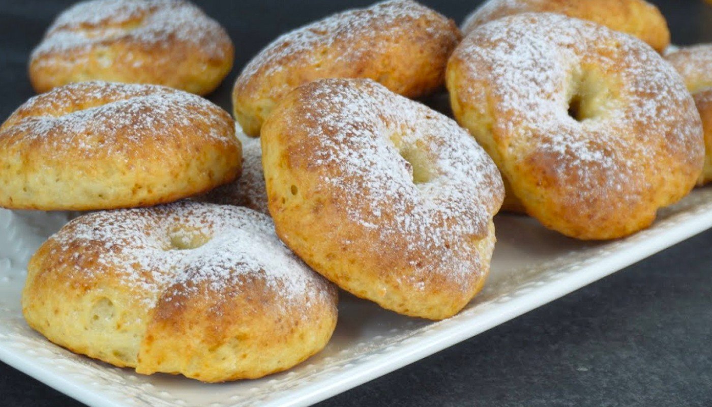 Пухкі сирні пончики за 30 хвилин до чаю! З'їдають ще теплими