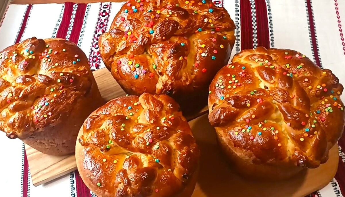 Великодня паска за бабусиним рецептом на пів літра молока: м’яка, волокниста і довго не черствіє