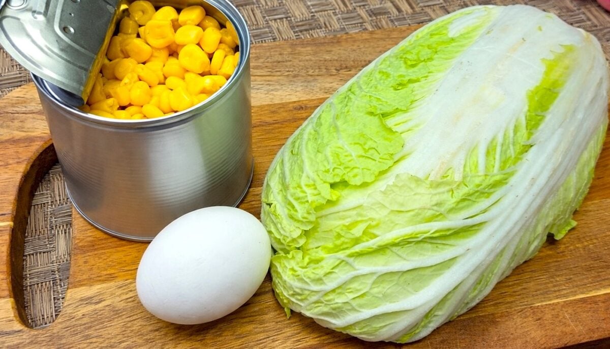 Вперше спробувала і одразу записала рецепт: салат з пекінки за 10 хвилин + секретна заправка