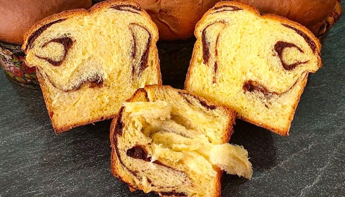 Паска, як італійський панетоне: пухка і волокниста — привезла цей рецепт з Італії