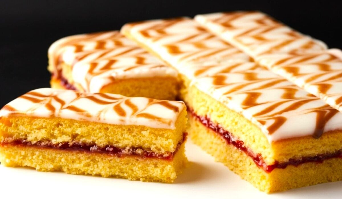 Ті самі шкільні тістечка з дитинства: вдома виходять ще смачніші - рецепт легенда