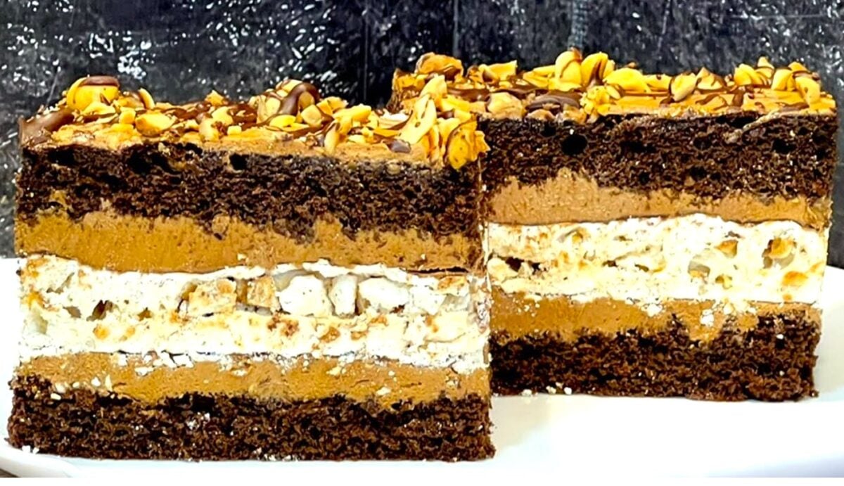 Його з'їдають ще в перший день свят: пляцок "Ферреро Роше" - перепис від весільної господині