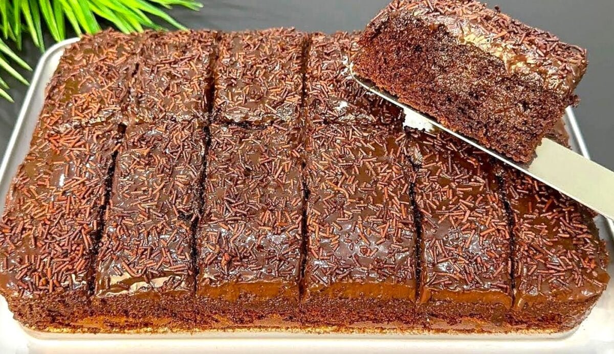 Випросила рецепт в кондитерській під домом: Шоколадний торт - смачніше за Брауні