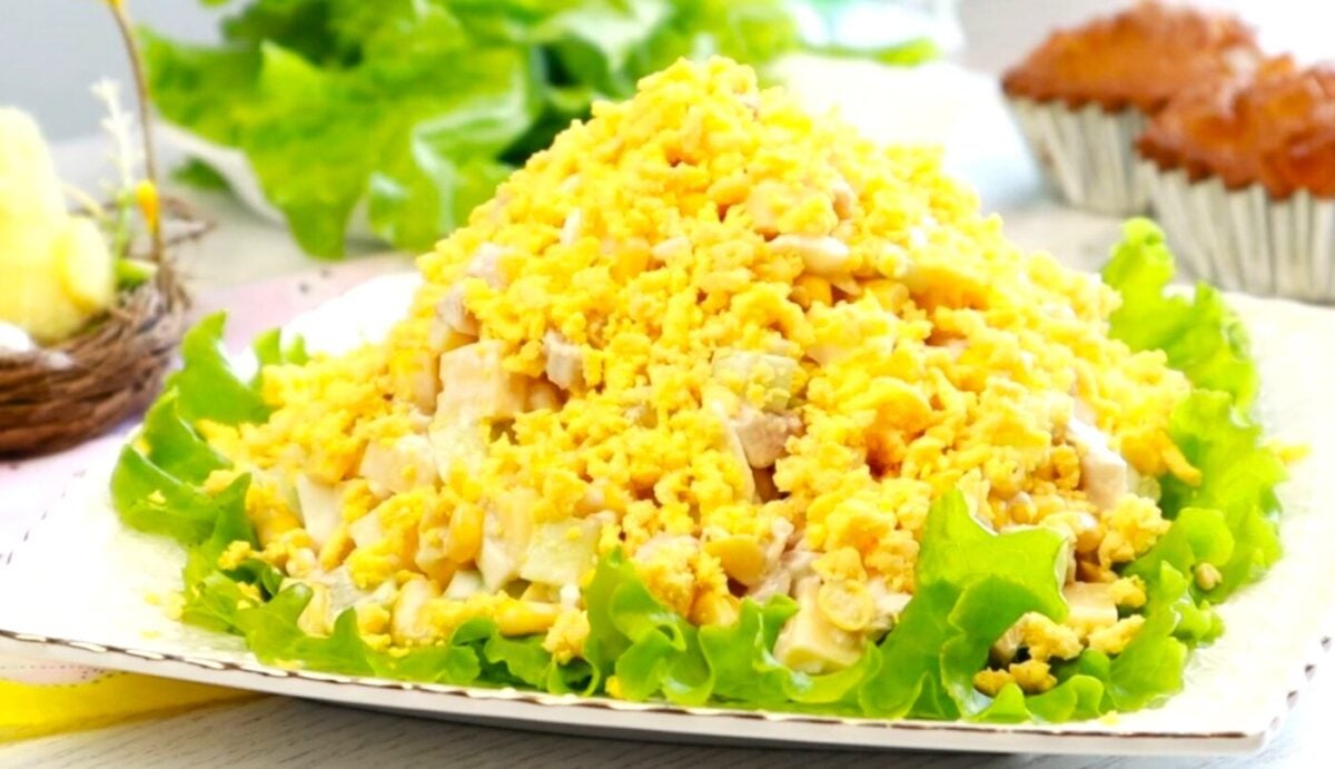 Готую на Великдень за рецептом доні: салат "Курча" - такий смачний, що з'їдають до останньої ложки
