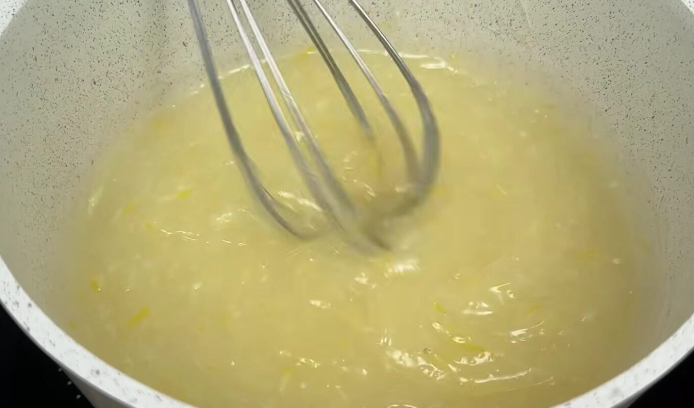 лимонний десерт мус