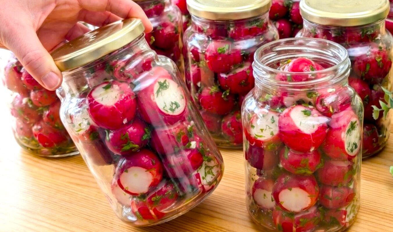 Готую вже 5 сезон поспіль: ніколи не думала, що редиска може бути така смачна! Консервована і маринована