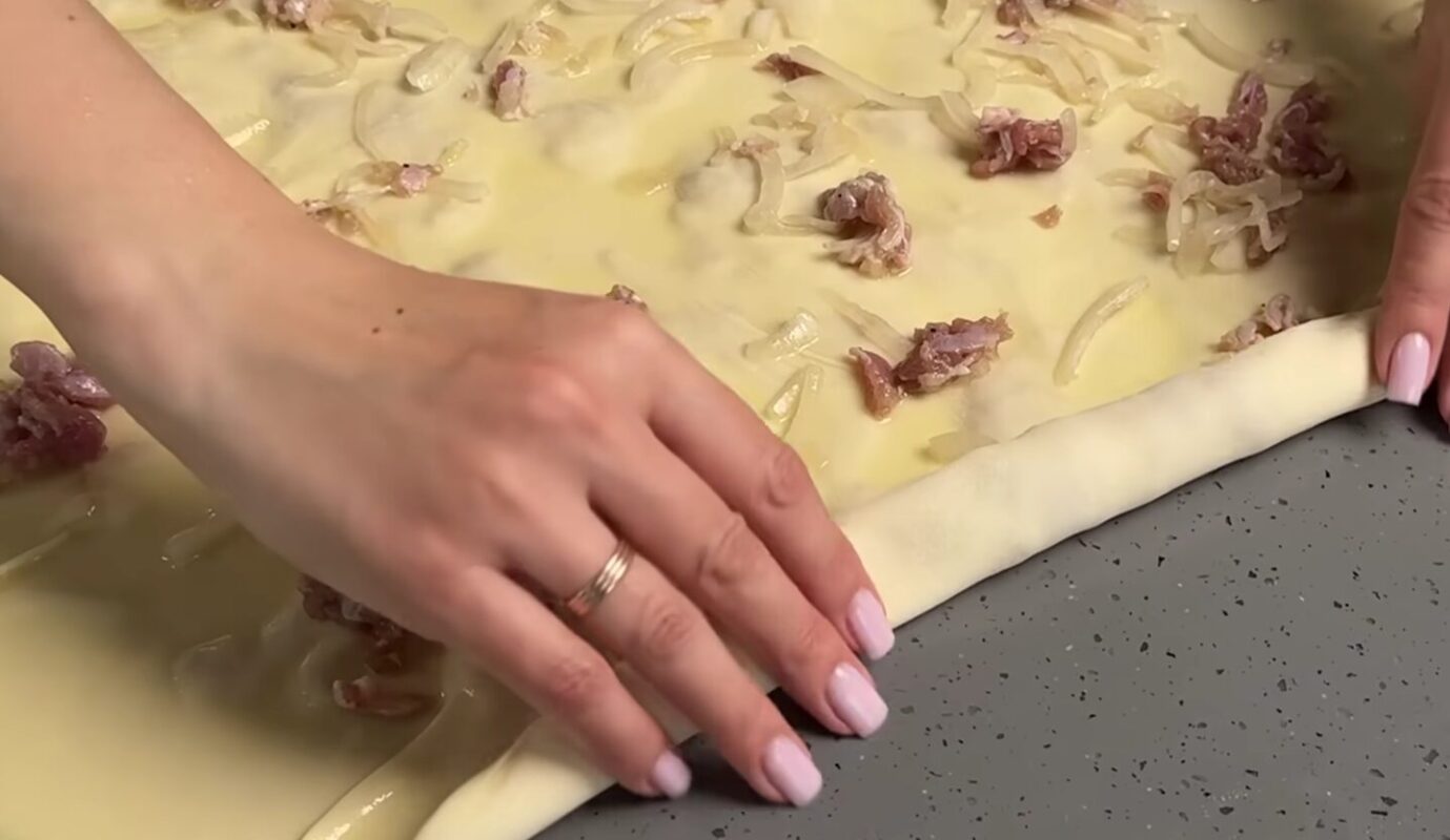 м'ясний пиріг