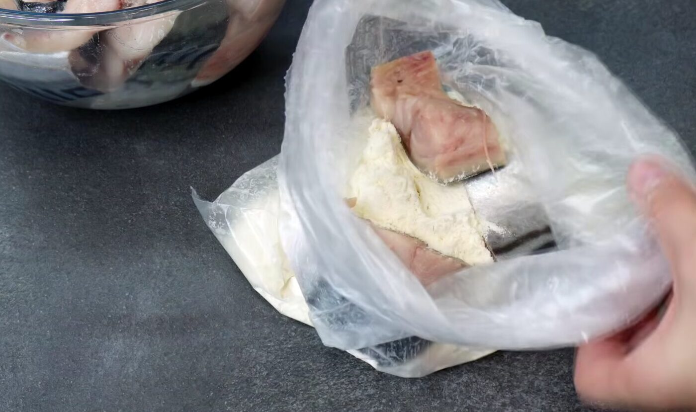 Скумбрія томлена в молоці