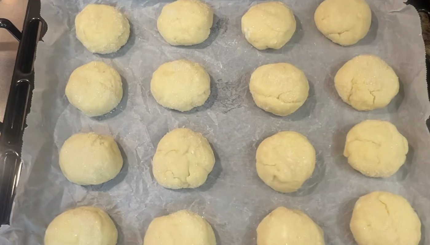 сирні булочки з яблуками