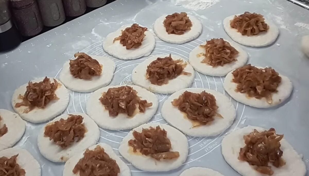 пиріжки на окропі