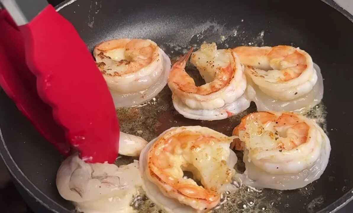 салат Графиня з креветками
